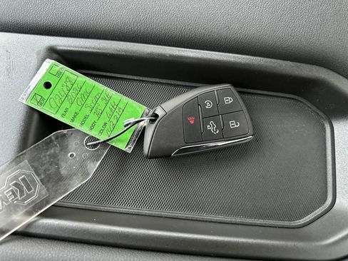 New 2026 GMC Sierra 3500 SLE w/ SLE Convenience Package image 19