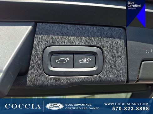 Used 2024 Volvo XC60 B5 Plus w/ Protection Package Premier AWD/4WD image 28