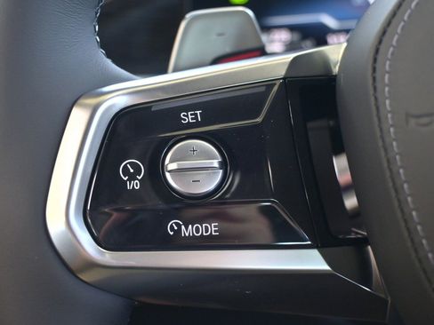 New 2026 BMW 750e xDrive w/ Executive Package image 20