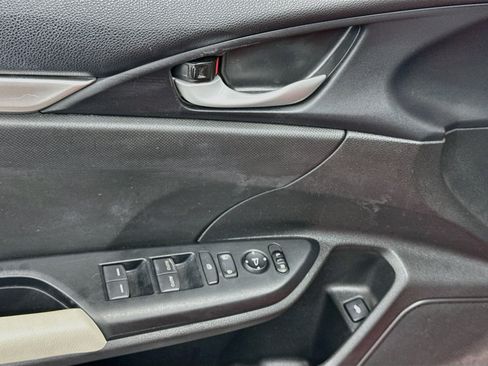 Used 2019 Honda Civic LX image 15