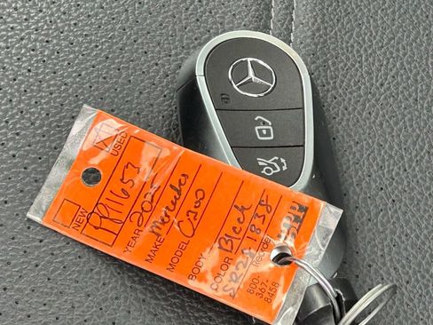 Used 2025 Mercedes-Benz C 300 Sedan image 49