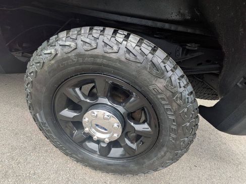 Used 2011 Ford F350 Lariat w/ Lariat Ultimate Pkg AWD/4WD image 11