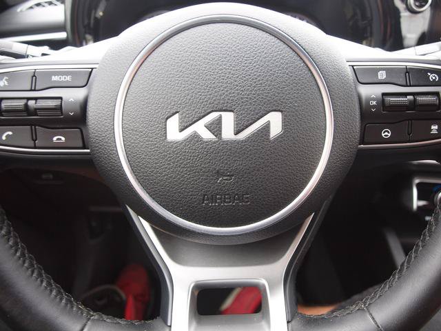Used 2023 Kia K5 GT-Line FWD image 9