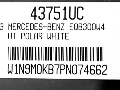 Certified 2023 Mercedes-Benz EQB 300 4MATIC image 27