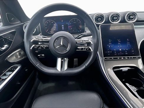 Used 2023 Mercedes-Benz C 300 Sedan image 6