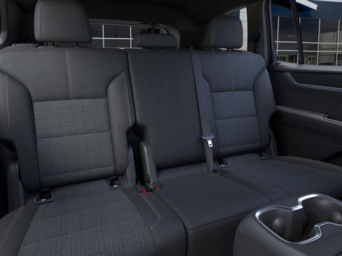 New 2027 GMC Acadia Elevation FWD image 17