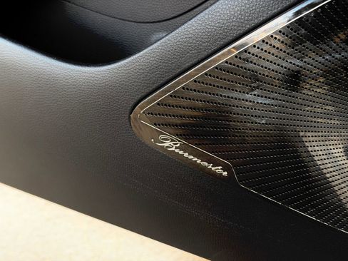 Used 2020 Toyota Corolla SE w/ SE Premium Package image 46