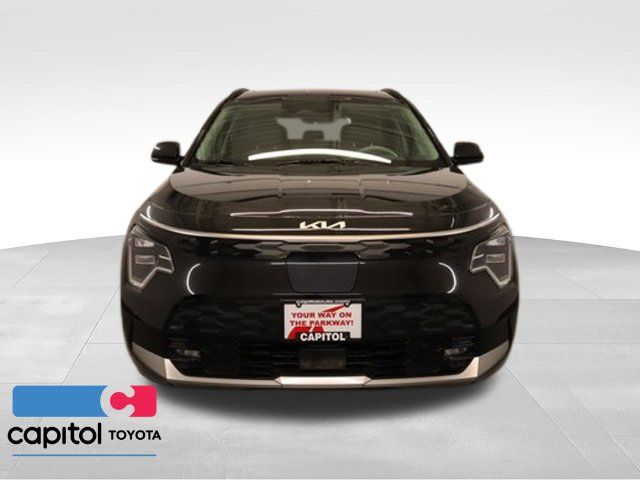 Used 2023 Kia Niro Wave FWD image 7