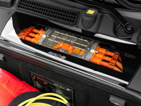 Certified 2022 Ferrari SF90 Stradale image 43