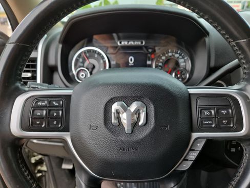 Used 2021 RAM 2500 Big Horn w/ Level 2 Equipment Group AWD/4WD image 23