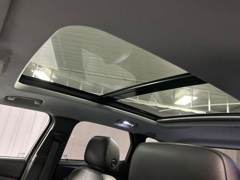 Used 2022 Chevrolet Blazer LT w/ LPO, Black Accent Package image 23