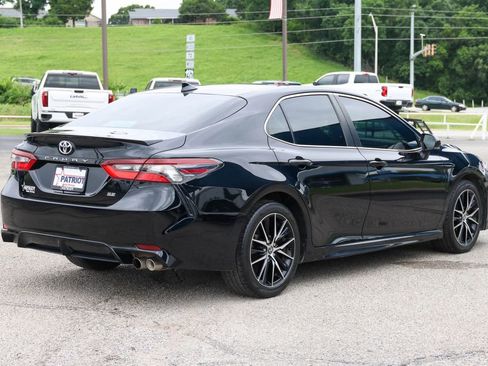 Used 2023 Toyota Camry SE FWD image 24