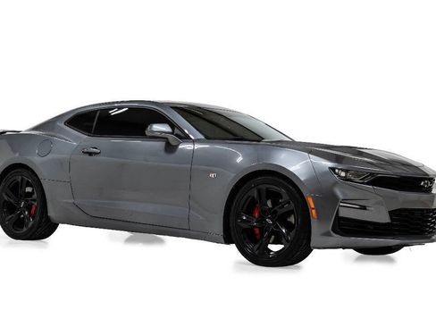 Used 2022 Chevrolet Camaro SS RWD image 1
