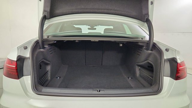 Used 2024 Audi A4 2.0T Premium w/ Convenience Package AWD/4WD image 35