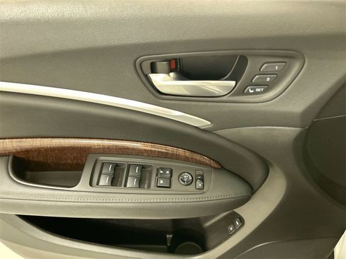 Used 2020 Acura MDX SH-AWD image 11