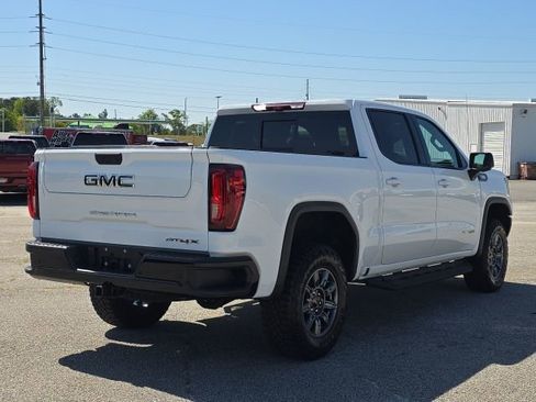 Used 2025 GMC Sierra 1500 AT4X AWD/4WD image 5
