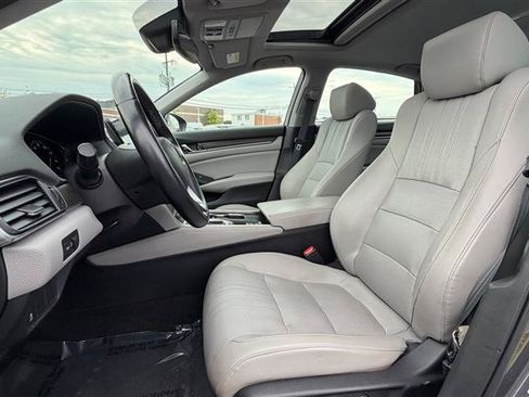Used 2018 Honda Accord EX-L image 23