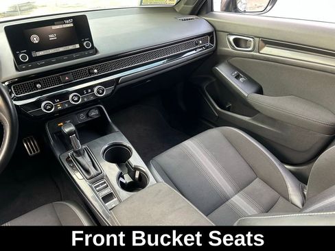Used 2023 Honda Civic Sport image 12