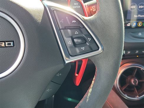 Used 2021 Chevrolet Camaro ZL1 image 29