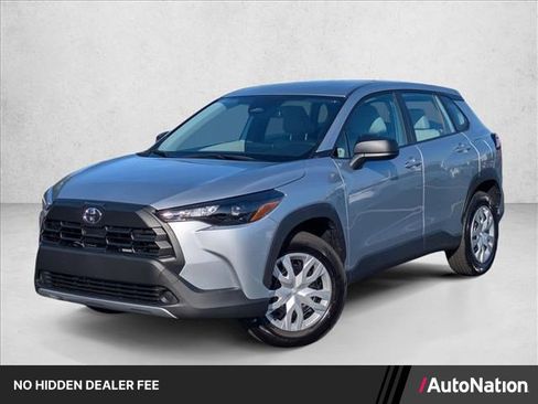 Used 2026 Toyota Corolla Cross L FWD image 1