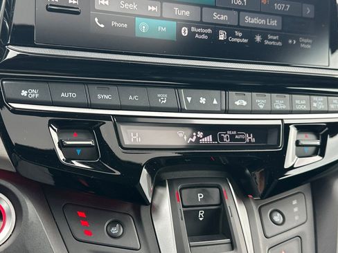 Used 2025 Honda Odyssey Sport-L image 28