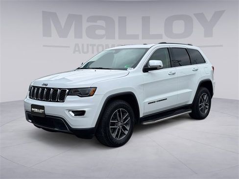 Used 2017 Jeep Grand Cherokee Limited w/ Luxury Group II image 7