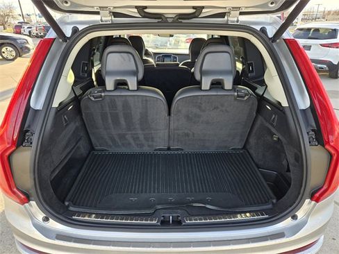 Used 2019 Volvo XC90 T6 Momentum w/ Advanced Package image 10