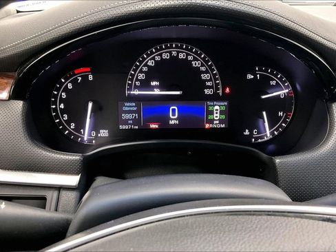 Used 2017 Cadillac XTS Luxury image 20