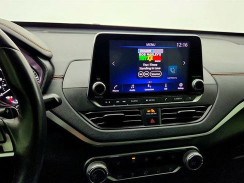 Used 2020 Nissan Altima 2.0 SR image 18