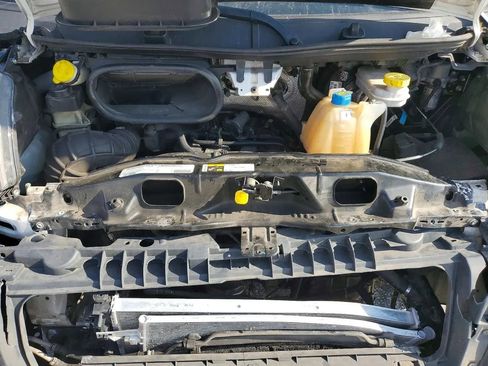 Used 2021 RAM ProMaster 2500 image 11