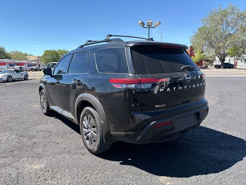 Used 2023 Nissan Pathfinder SV w/ SV Premium Package AWD/4WD image 7