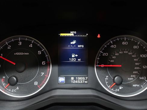 Used 2020 Subaru Ascent Premium w/ Convenience Package image 34