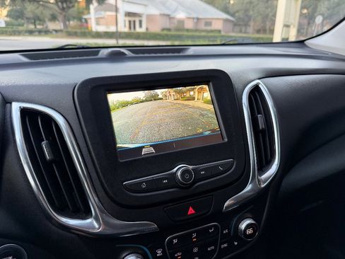 Used 2019 Chevrolet Equinox LT image 15