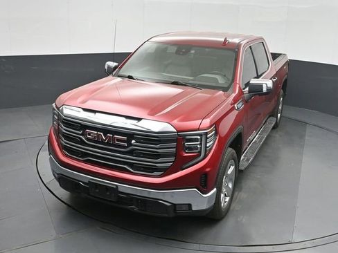 Used 2022 GMC Sierra 1500 SLT image 34
