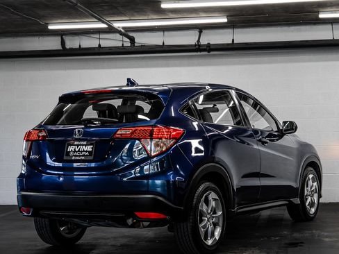 Used 2016 Honda HR-V LX image 5