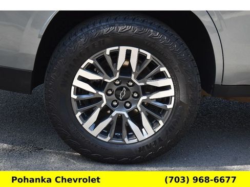 Used 2025 Chevrolet Tahoe Z71 AWD/4WD image 33