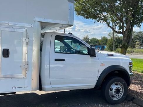 New 2026 RAM 5500 Tradesman AWD/4WD image 9