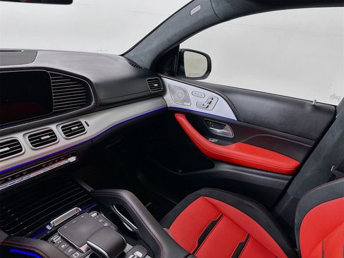 Used 2025 Mercedes-Benz GLE 63 AMG S image 26