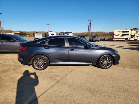 Certified 2020 Honda Civic EX image 3