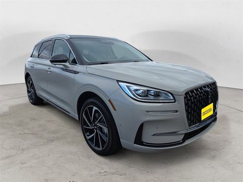 Used 2024 Lincoln Corsair Grand Touring w/ Equipment Group 302A image 7