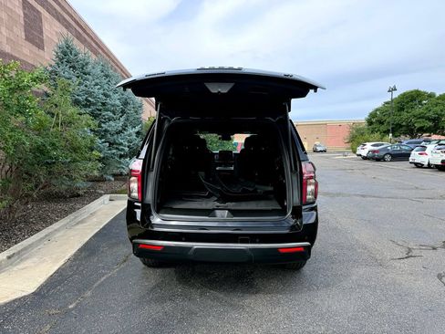 Used 2023 Chevrolet Tahoe LT w/ Luxury Package AWD/4WD image 11