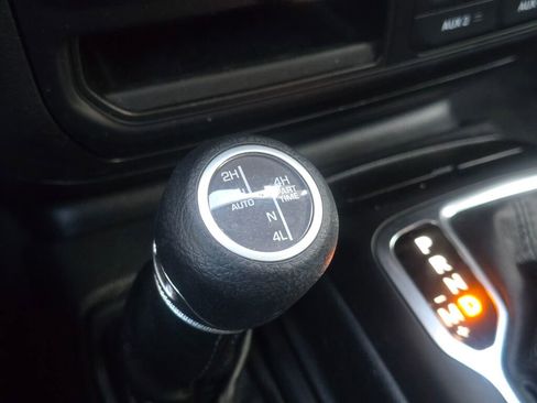 Used 2023 Jeep Wrangler Unlimited w/ Cold Weather Group AWD/4WD image 33