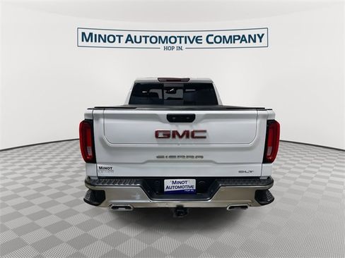 Used 2023 GMC Sierra 1500 SLT image 7