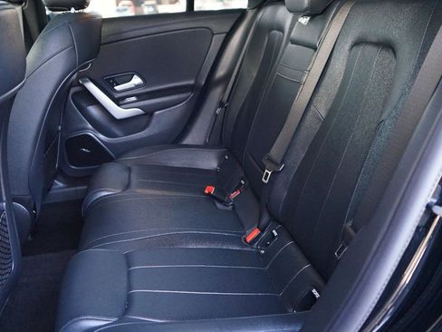 Used 2025 Mercedes-Benz CLA 250 w/ Exclusive Package image 24