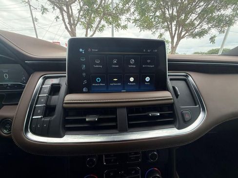 Used 2024 Chevrolet Tahoe High Country RWD image 20