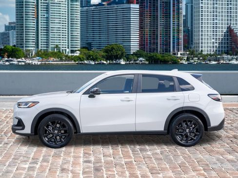 Certified 2024 Honda HR-V Sport image 9