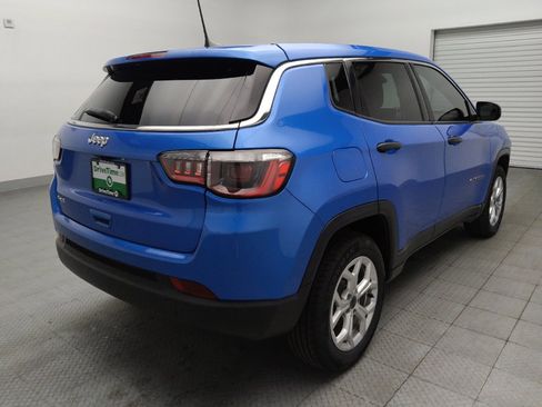 Used 2025 Jeep Compass Sport AWD/4WD image 9