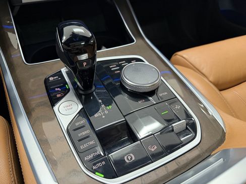 Used 2022 BMW X5 xDrive45e w/ M Sport Package image 33