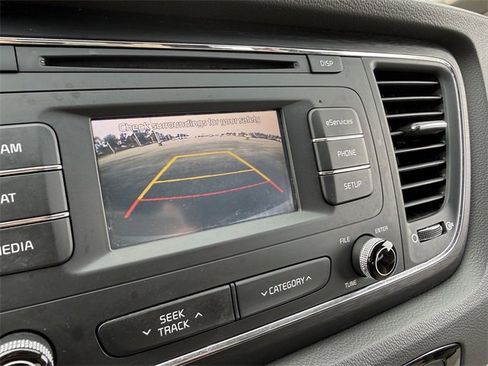 Used 2016 Kia Sedona LX w/ Option Group 020 image 24