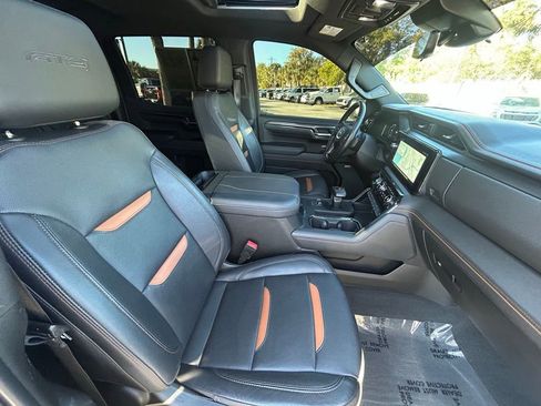 Used 2023 GMC Sierra 1500 AT4 w/ AT4 Premium Package AWD/4WD image 24